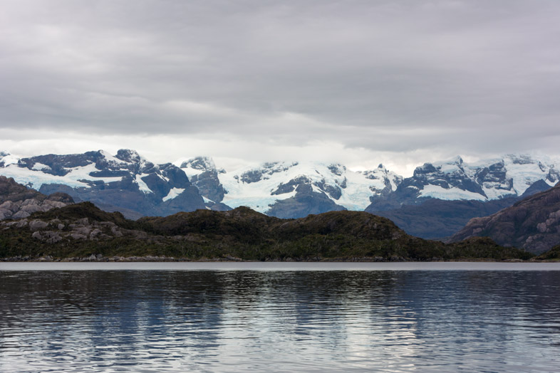 glacier villa ohigins montagne bateau chili