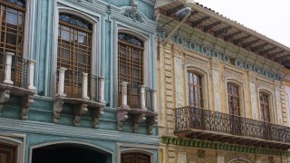 cuenca ville equateur facade maison unescojpg