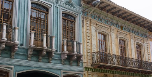 cuenca ville equateur facade maison unescojpg