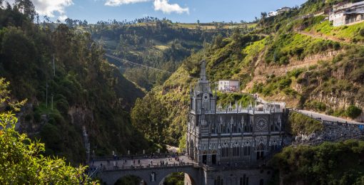 Vue Mythique Du Sanctuaire De Las Lajas
