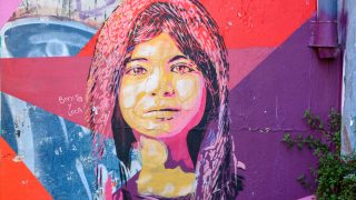 Postshow Street Art Dans Les Rues De Valparaiso
