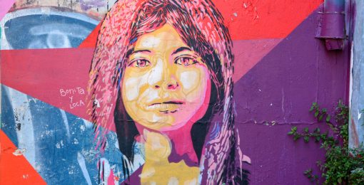 Postshow Street Art Dans Les Rues De Valparaiso