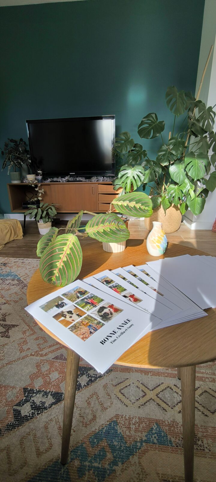 Carte Et Enveloppe Dans Un Salon