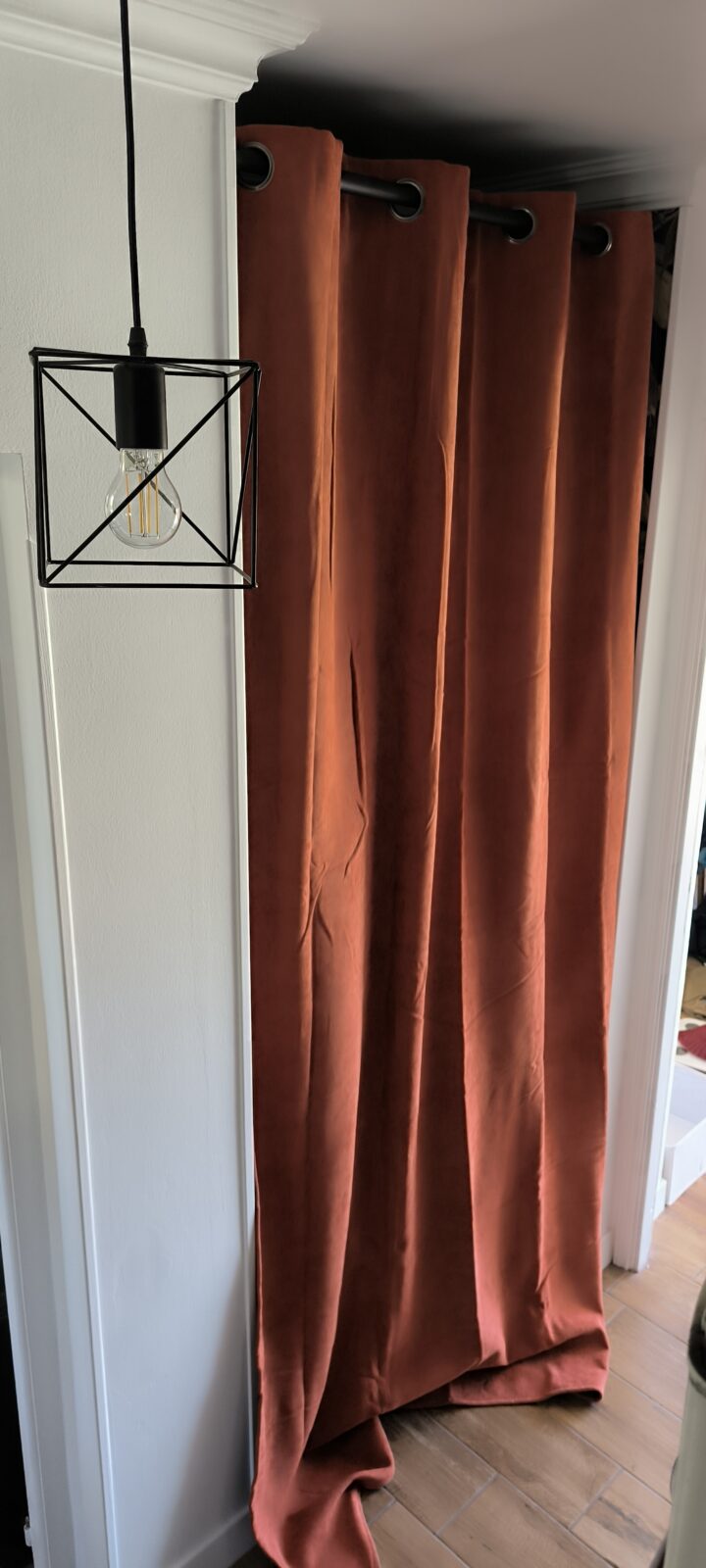 Dressing Avec Rideaux Entree