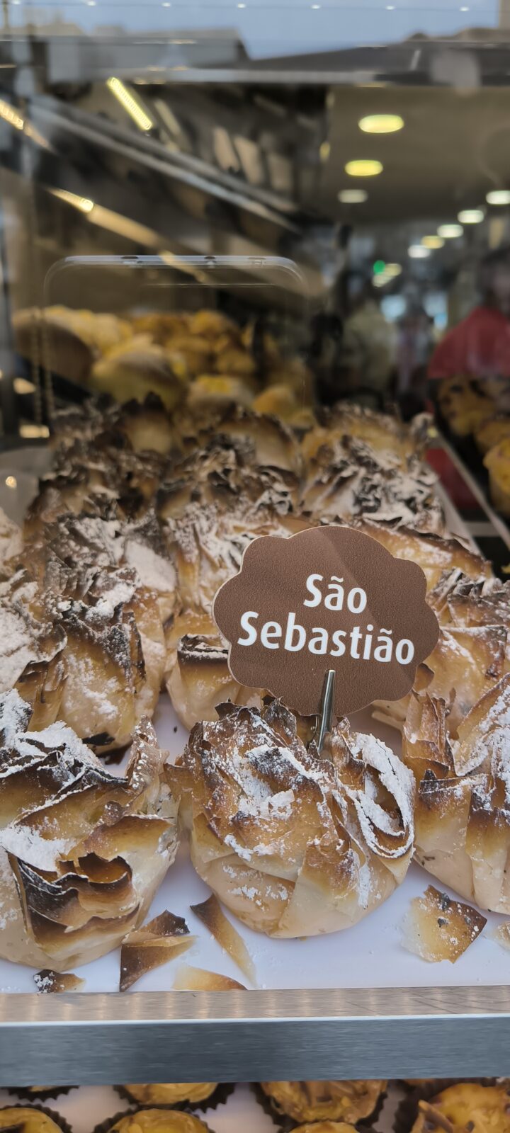 Gateau Feuillete La Sao Sebastiao A Porto