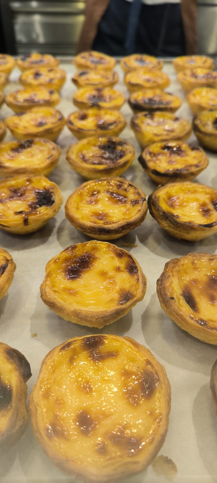 Pastel De Nata En Boulangerie A Porto