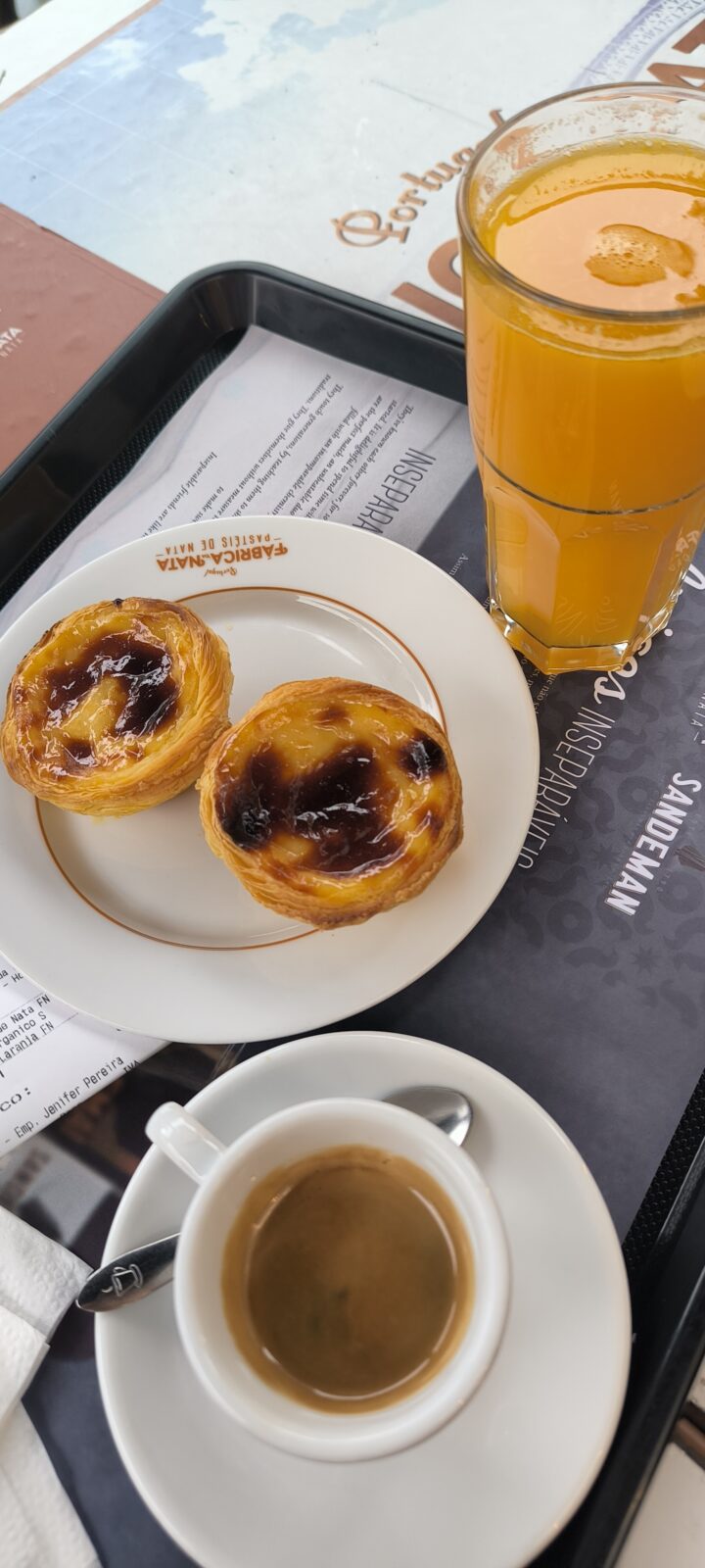 Patel De Nata En Petit Dejeuner A Porto