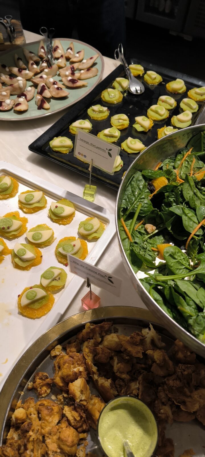 Restaurant Vegetarien A Porto Avec Buffet Pas Cher