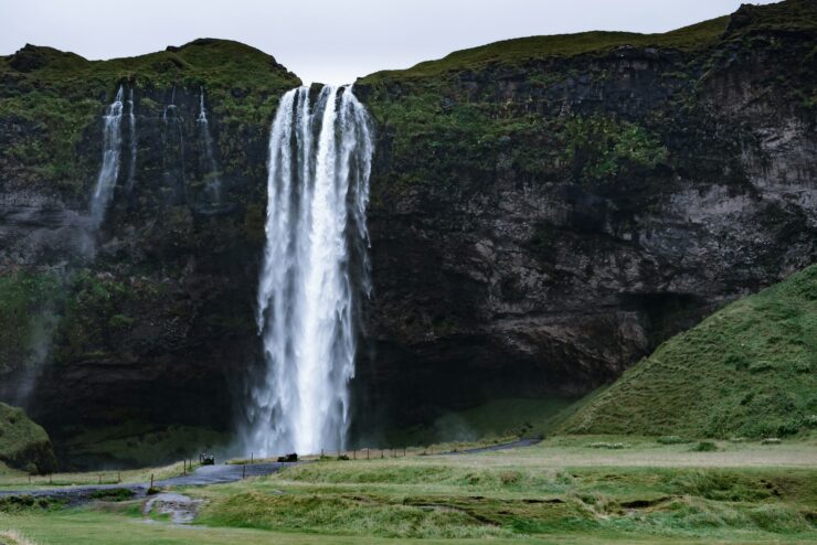 Seljalandsfoss Cascade
