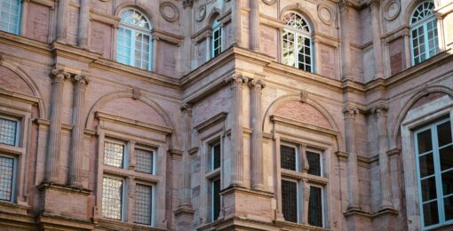 Batiment Rose à Toulouse